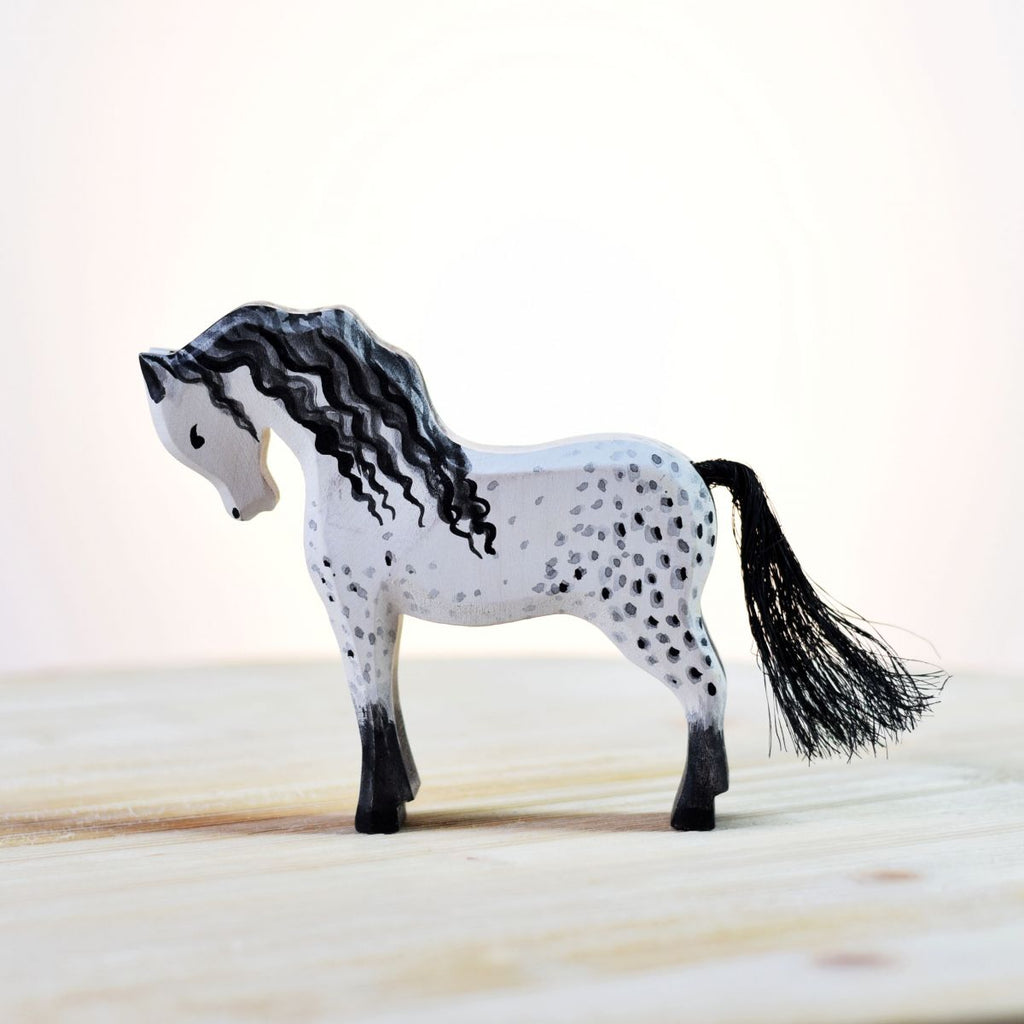 Cavallo bianco Gioco in legno Bumbutoys - Millemamme